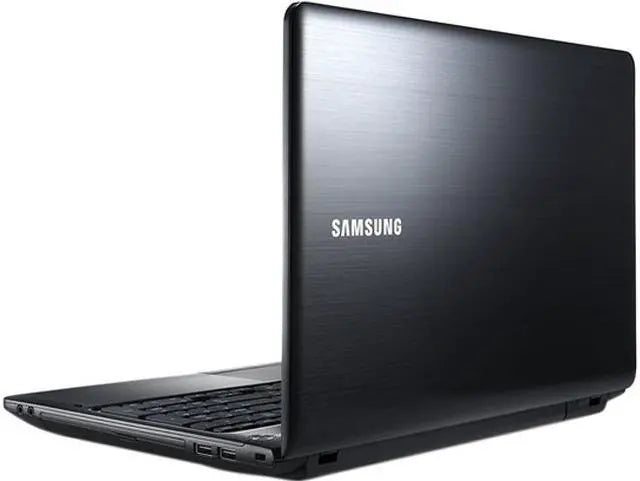 Samsung Laptop| HQ SERIES PROCESSOR  Intel Core i7 6th Gen | 8GB RAM | 256GB / 512GB SSD | 2GB GRAPHIC CARD | 15.6” FHD | Windows 10